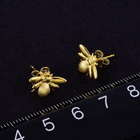 Bee-silver-simple-gold-earring-design-for (5)